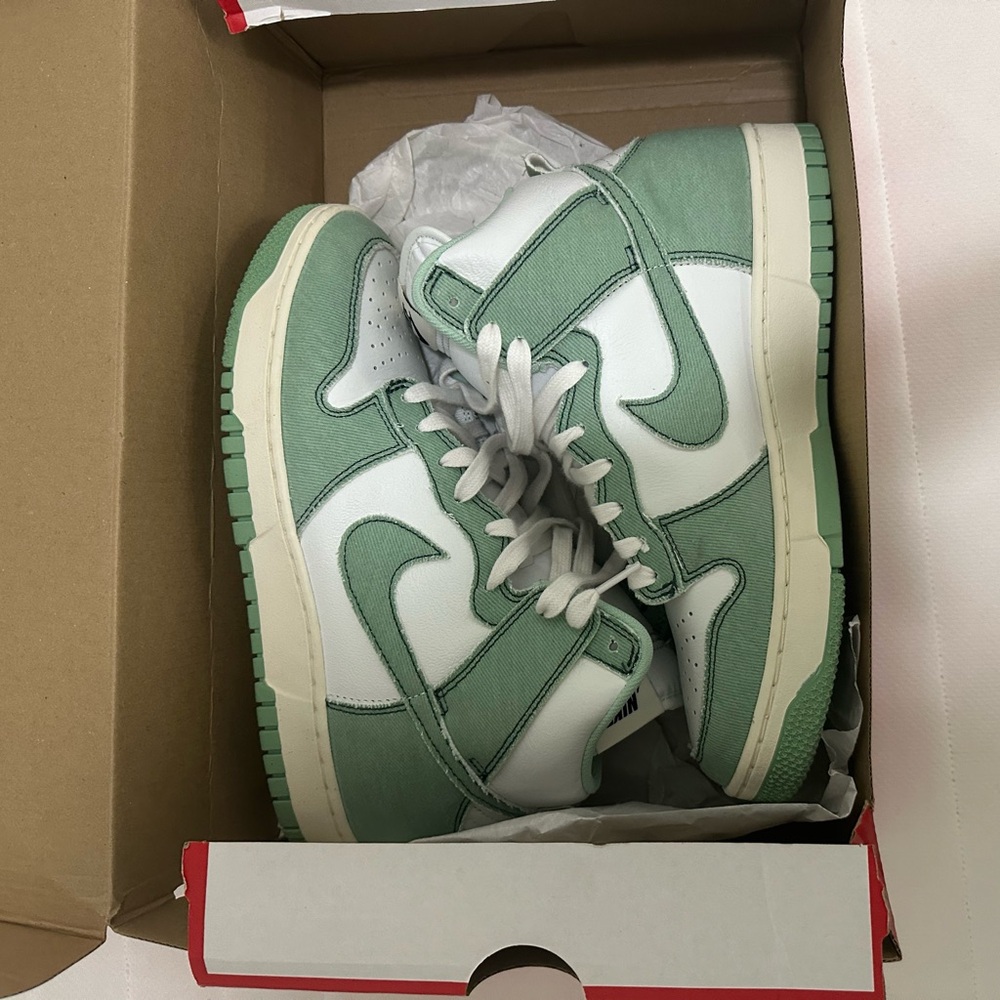 Nike dunk high 1985 enamel green